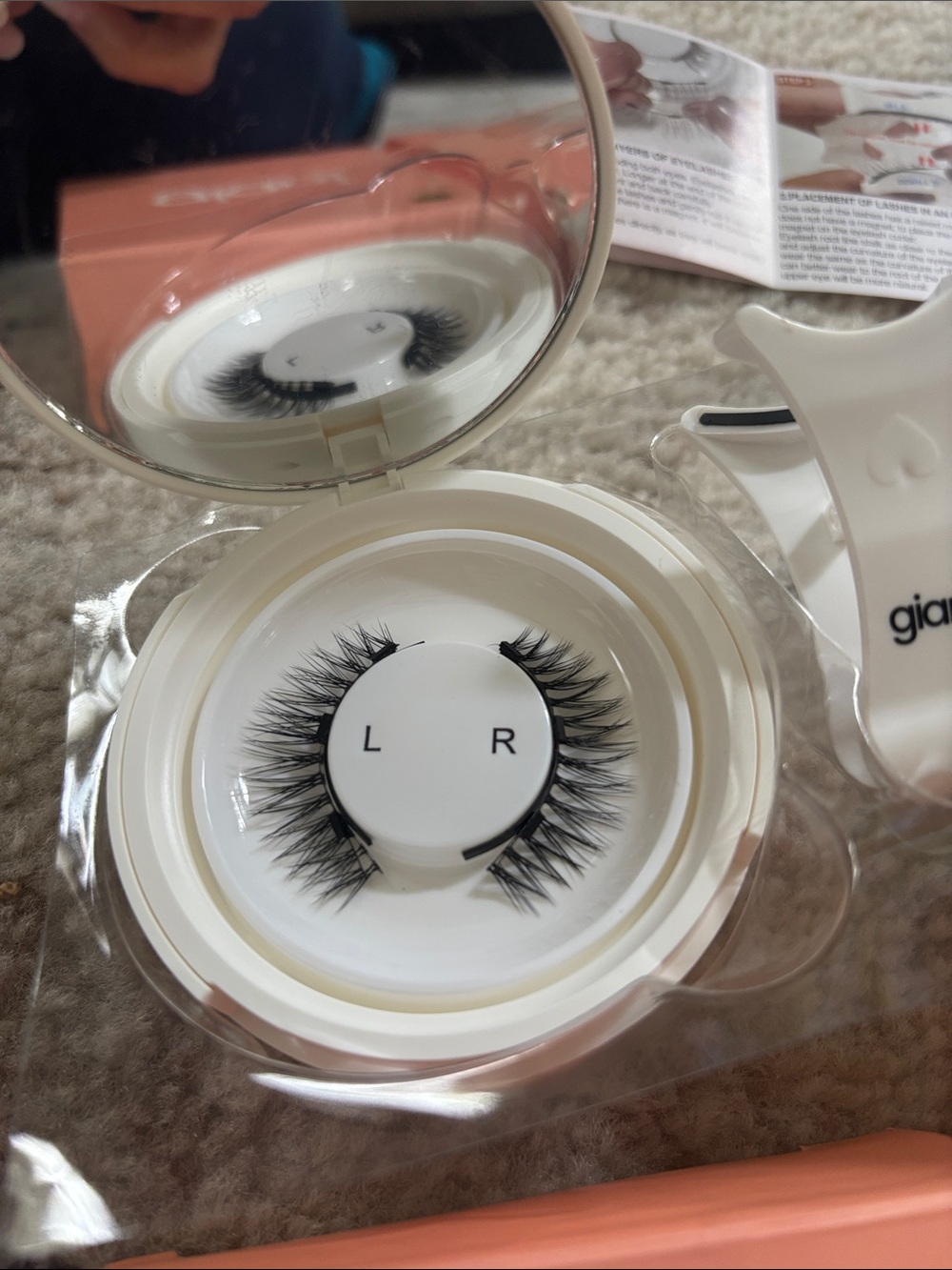 Giani Magnetic Lashes - Coral Peach Box (Set of 2) - Picture 4 of 9